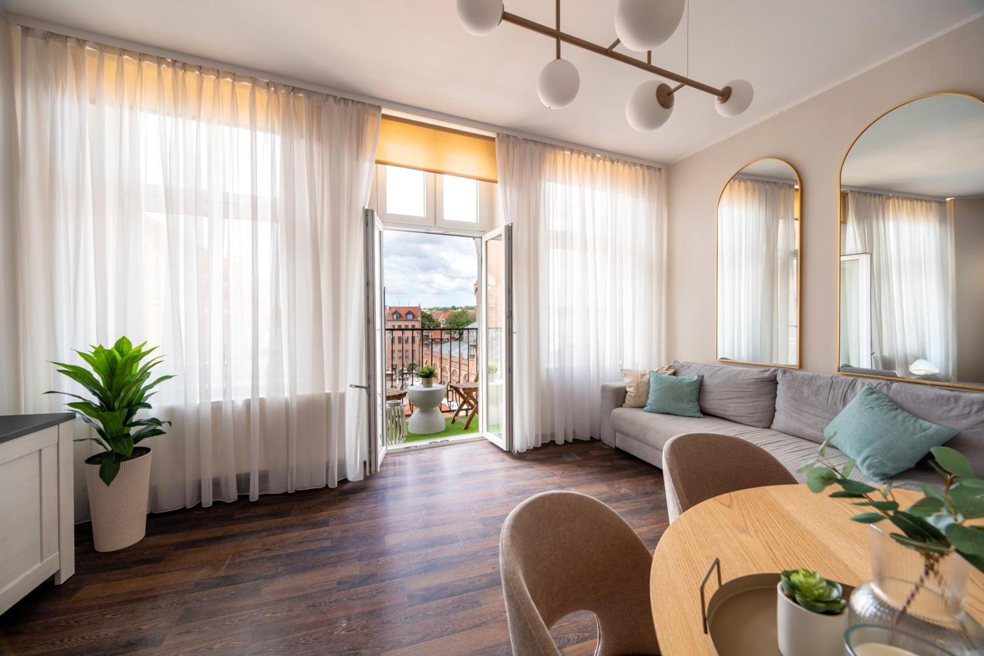 Stunning Apartment With Balcony Gdańsk Exteriör bild